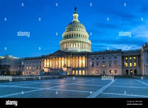 US Capitol building at night, Washington DC Stock Photo - Alamy