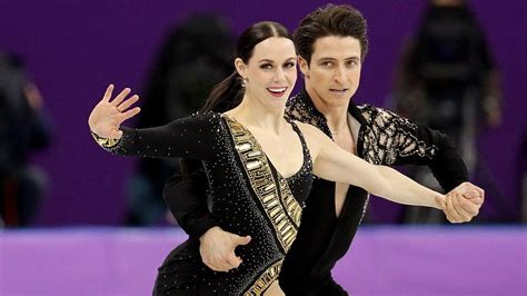 Winter Olympics 2018: Virtue, Moir help Canada hold lead in team, tessa ...