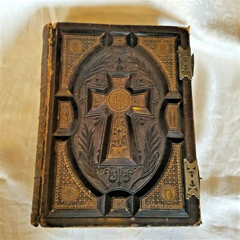 ANTIQUE FAMILY HOLY CATHOLIC BIBLE 1884 UNMARKED .22 KT GOLD GILT P.F ...