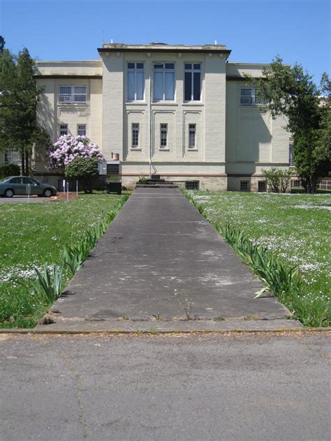 Tunnel System - Oregon State Hospital Historic District - Salem, Oregon ...