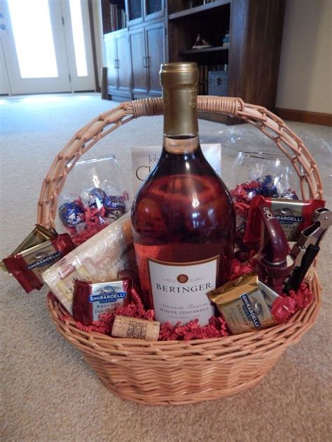 Wine basket I made for an auction. My parents gave me the wine, the basket, the ...-#auc… | Diy ...