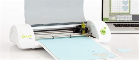 Cricut Mini - Mom it ForwardMom it Forward