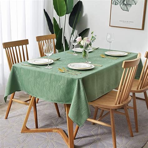 Amazon.com: maxmill Jacquard Tablecloth Swirl Design Water Resistance Antiwrinkle Heavy Weight ...