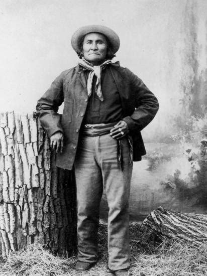 'Portrait of Apache Leader Geronimo' Photographic Print - | AllPosters.com