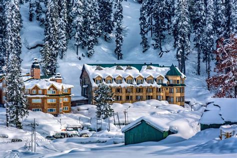 Gulmarg - Heaven on Earth | GetSetHappy