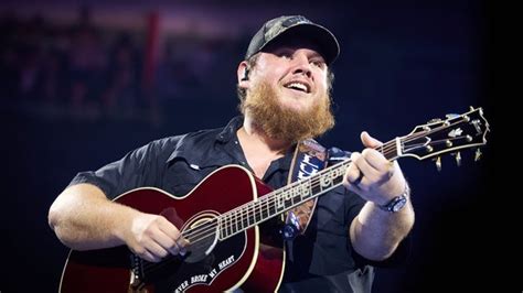 Luke Combs - Growin' Up And Gettin' Old Tour 2024 (University Park) | Beaver Stadium: Tickets ...