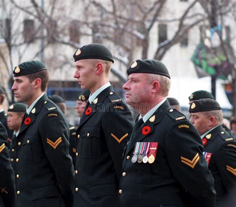 Canadian Soldiers at Remembrance Day Ceremony Editorial Photography ...