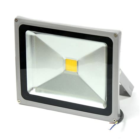 GLW 30w LED Flood Light 100 – 240V AC Outdoor Lamp IP65 WARM WHITE 3000K SILVER – EconoSuperStore