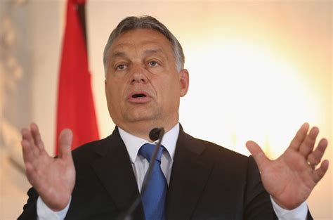 Viktor Orbán drops anti-immigration law – POLITICO