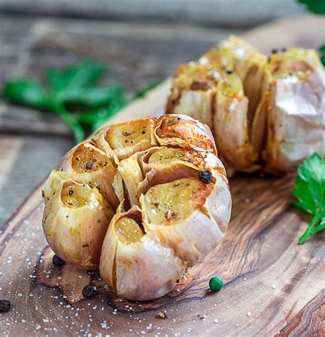 Simple Roasted Garlic - Healthy Living Market & Café | Roasted garlic ...