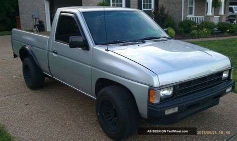 1988 Nissan D21 Base Hardbody Pickup 2 - Door 2. 4l 5spd Cold A / C Driven Daily