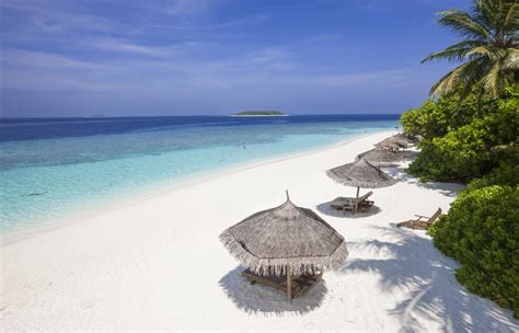 Reethi Beach Resort | Simply Maldives Holidays