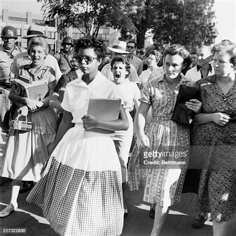 73 Elizabeth Eckford Photos & High Res Pictures - Getty Images