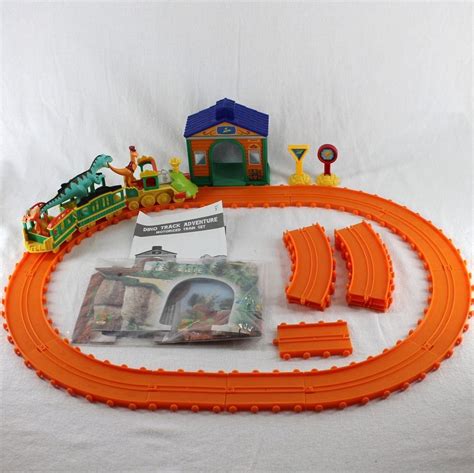 Dinosaur Train Adventure Motorized Train Play Set Track Figures Dino ...