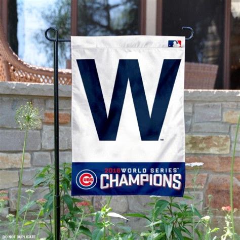 Pin by Sports Flags on MLB Flags | Banners | Pennants | Cubs world ...