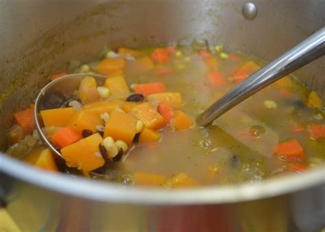 HOW TO: Make a hearty and healthy vegan bean, squash and corn soup (aka ...