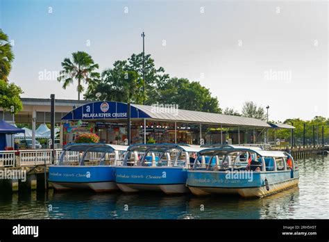 Malacca river cruise terminal hi-res stock photography and images - Alamy