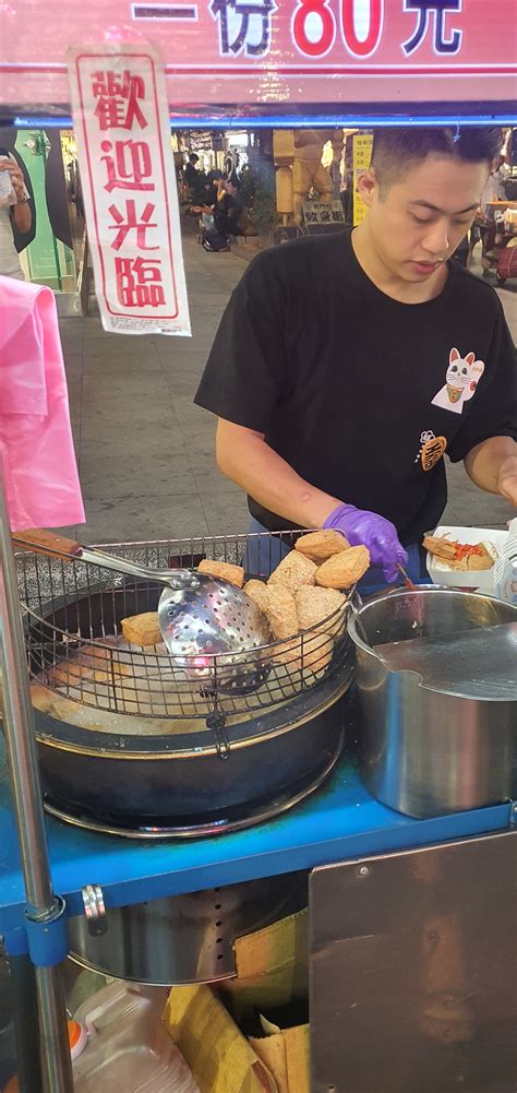 It's About Food!!: 臭豆腐 Stinky Tofu @ 西門町夜市 Ximending Night Market