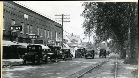 Photo of the Week: Grand River Avenue (1929) - The Only Colors