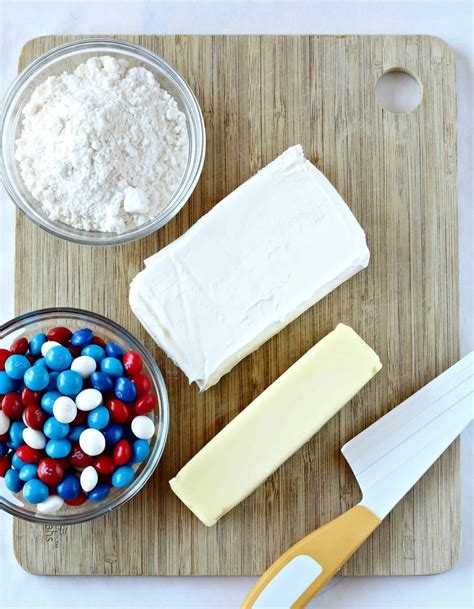 Easy Fourth of July Recipe: Skittles Cheese Ball - Delicious Made Easy