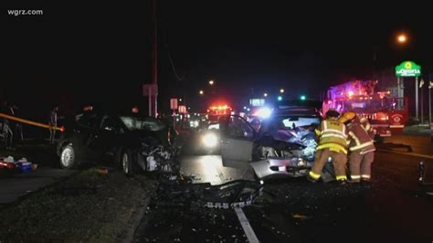 Niagara Falls man in critical condition after Monday night crash | wgrz.com