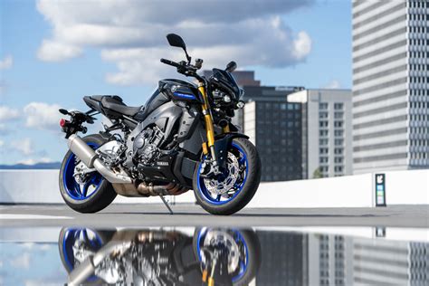 2023 Yamaha MT-10 SP Review - Cycle News