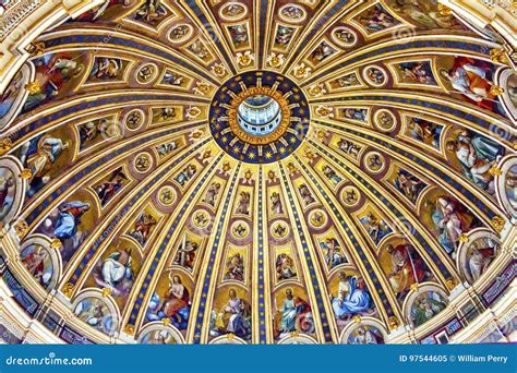 Michelangelo Dome Saint Peter`s Basilica Vatican Rome Italy Editorial ...