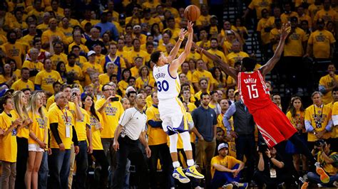 Video: Warriors Stephen Curry hits buzzer beater vs Rockets - Sports ...