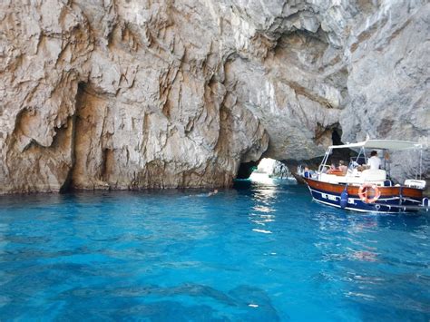 Sorrento Coast, Capri and Blue Grotto - Boat Tour