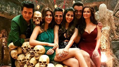 Housefull 4 review: Here's what critics feel about the Akshay Kumar ...