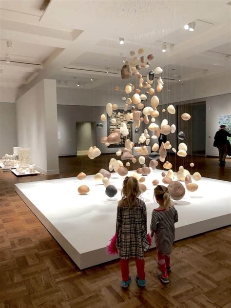 21 new ways to make the art museum with kids fun (for the whole family)