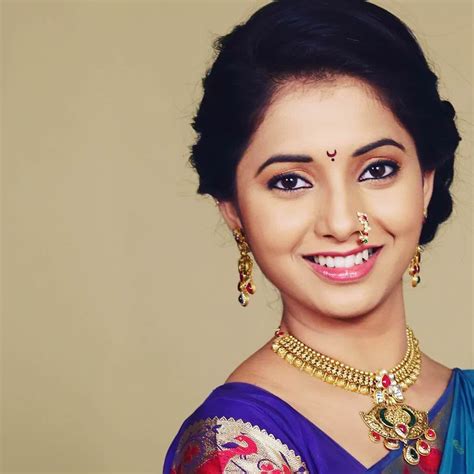 Sayali Sanjeev Marathi Actress Biodata Photos Wiki Gauri