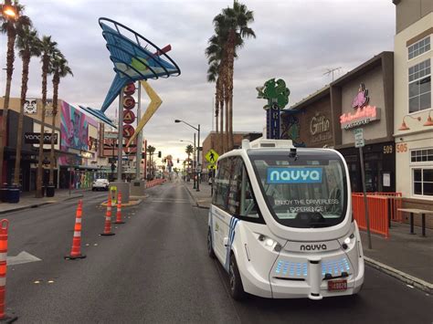 Las Vegas strip driverless shuttle bus launches - Business Insider