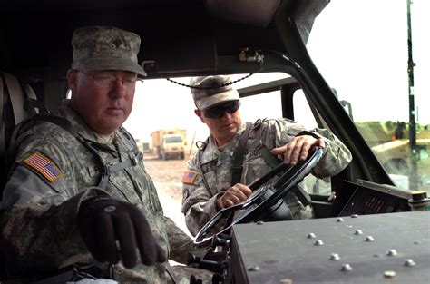 Idaho Guard trains wrecker drivers for deployment > National Guard > Guard News - The National Guard