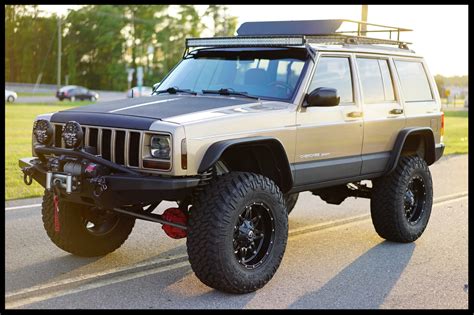 Lifted Cherokee XJ For Sale / Jeep Cherokee Lifted For sale / Davis AutoSports — Davis Autosports