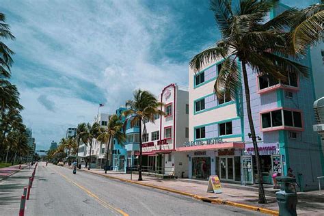 Art Deco Historic District, Miami: What to See & Where to Eat, Drink & Stay