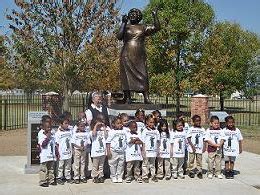 Statue honoring civil rights icon Fannie Lou Hamer unveiled in ...