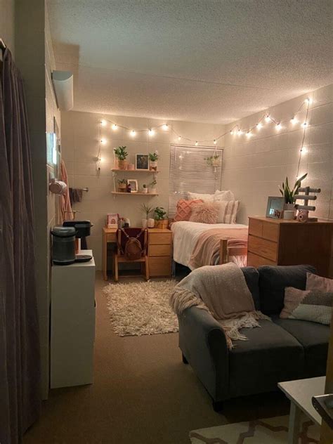 15 Genius Single Dorm Room Ideas (Layout & Decor Ideas) - College Savvy