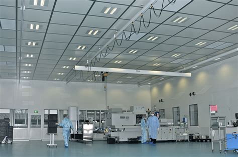 Cleanroom design, construction and installation