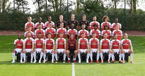 Arsenal's new squad photo: 5 things we spotted as the Gunners lined up for 2018/19 season snap ...