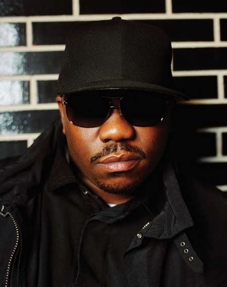 http://www.hip-hopvibe.com: Beanie Sigel - Invasion Radio Freestyle