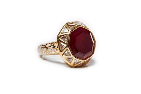 Discover the best ruby rings