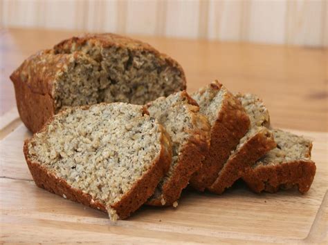 Banana Bread Nutrition Facts - Eat This Much