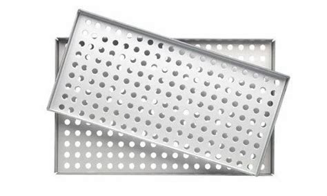 Labline Autoclave Tray, Size: Standard Size at Rs 2000/piece in Mumbai | ID: 16871649712