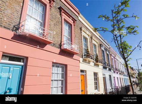 London street and houses hi-res stock photography and images - Alamy