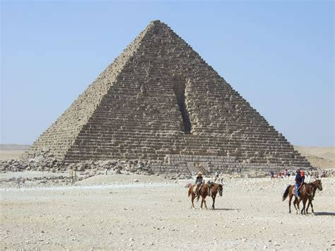 File:Menkaures Pyramid Giza Egypt.jpg - Wikipedia