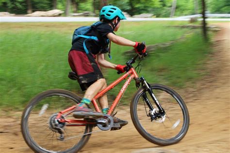 The Best 24 inch Kids Mountain Bikes: Put to the test by our kid shredders!