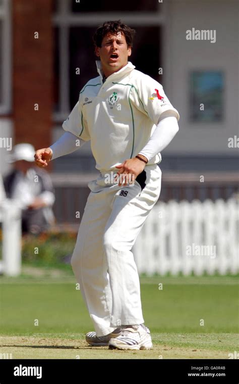 Cricket - ICC Intercontinental Cup - Final - Canada v Ireland - Grace Road Stock Photo - Alamy