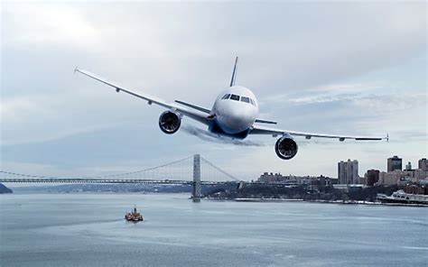 Could you really survive a plane crash on water? Hero pilot Sully talks to Telegraph Travel