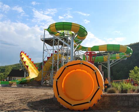 Lake Compounce announces largest water slide & food festival coming to park this summer | WTNH.com